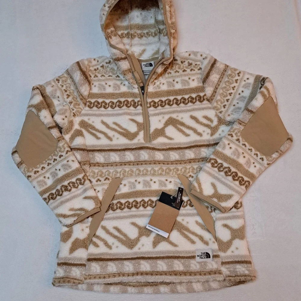THE NORTH FACE 
Printed Campshire Fleece Pullover Hoodie - Picture 4 of 11